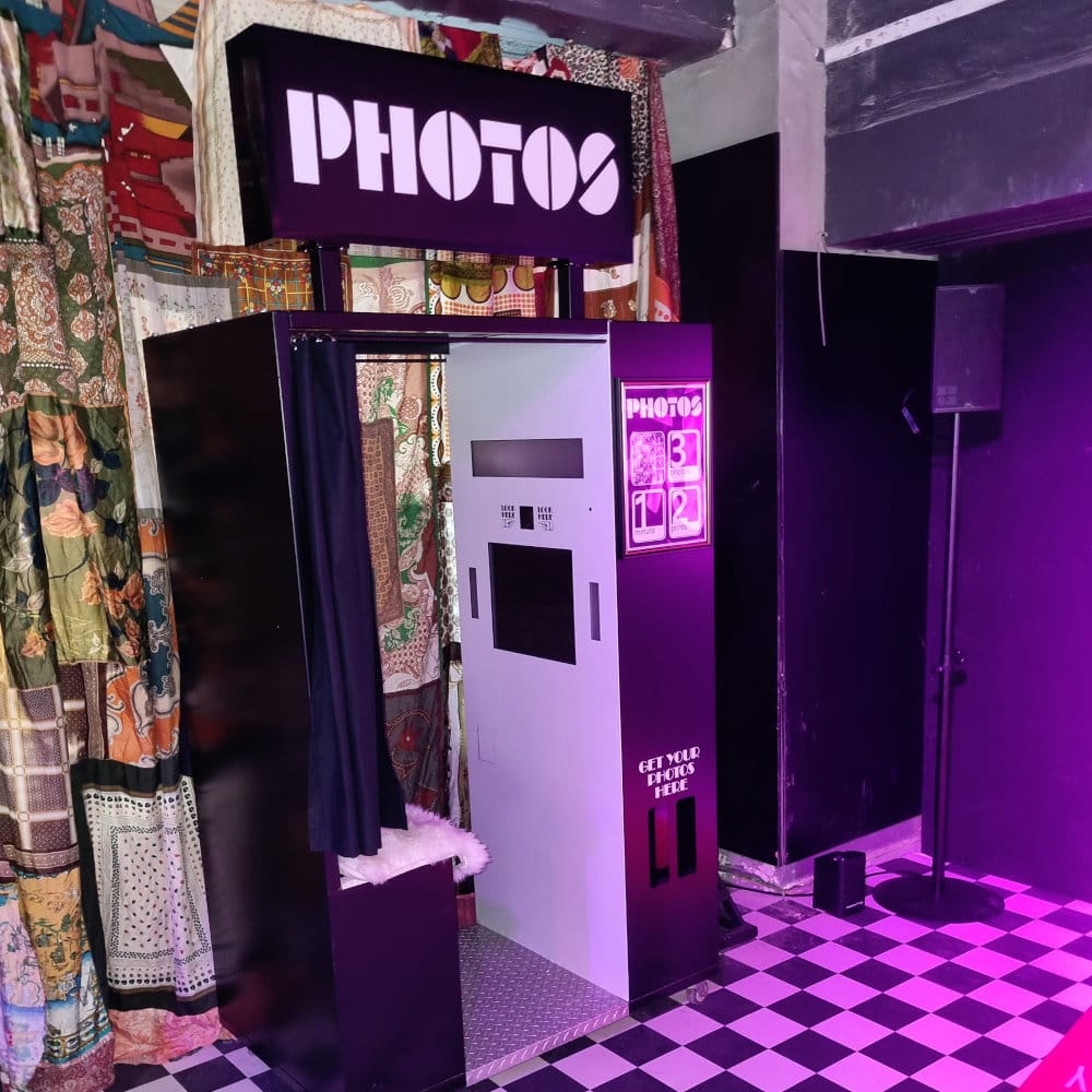 The Retro booth