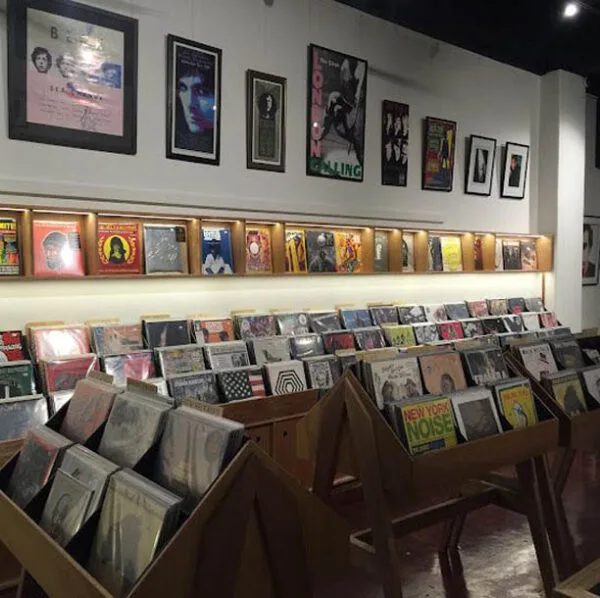 rocksteady-store-inside